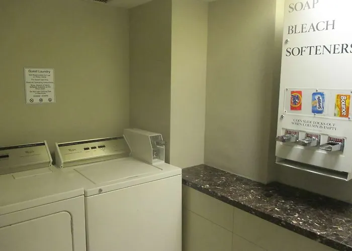 Western O'hare/elk Grove 3*